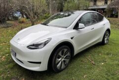 Tesla Model Y 2022 RWD White 69k (99)