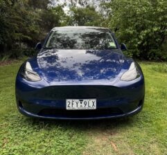Tesla Model Y 2024 RWD Blue 92K (104)