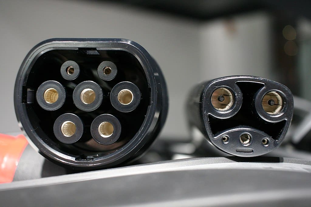 Tesla connector