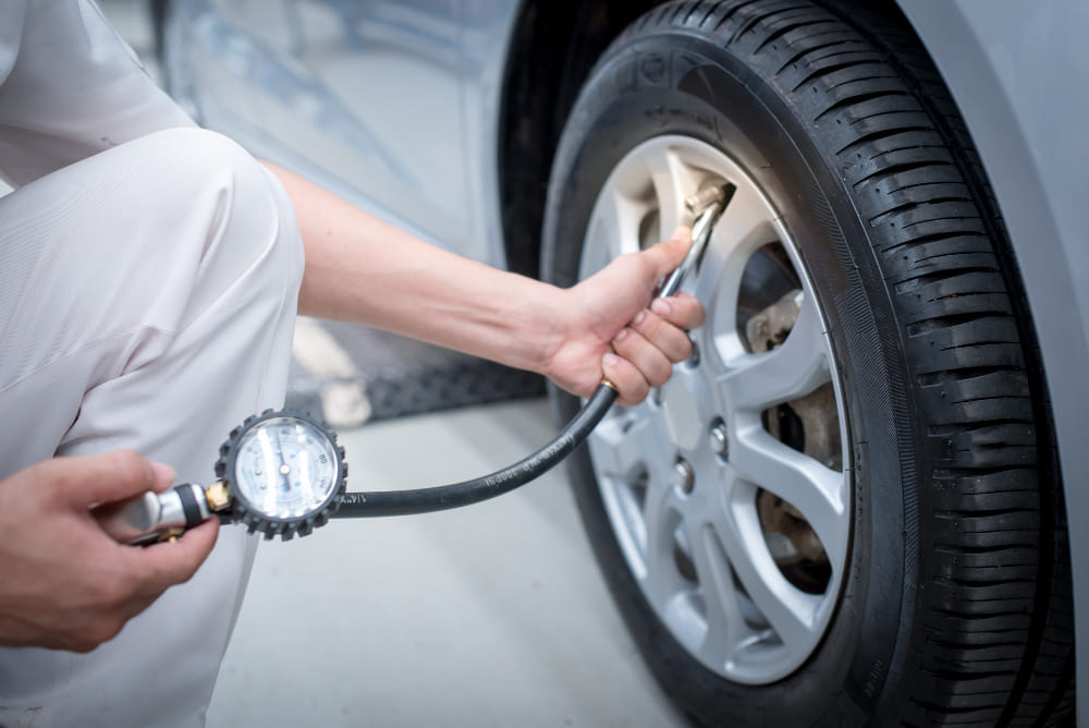 Measuring tire pressure